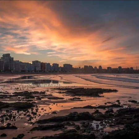 Playa B - Primera Linea De Playa - Wifi Gratis Appartement Gijón