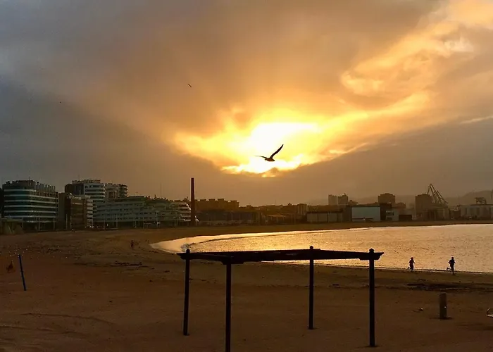 Playa B - Primera Linea De Playa - Wifi Gratis 希洪